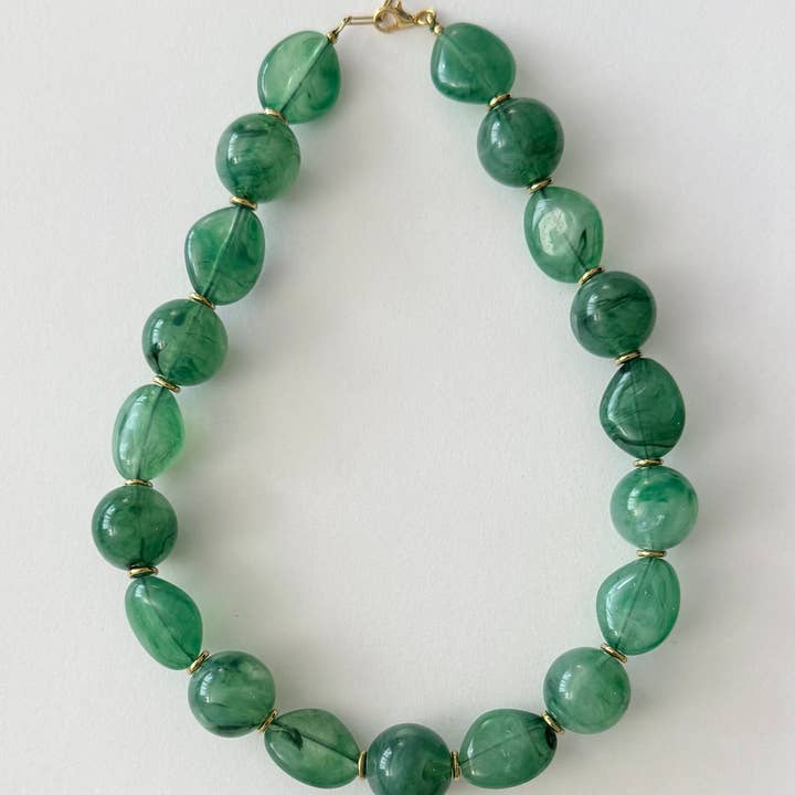 A.B. Paris - Wholesale Beaded/Pearl Necklace - Bali resin necklace - several colors available4