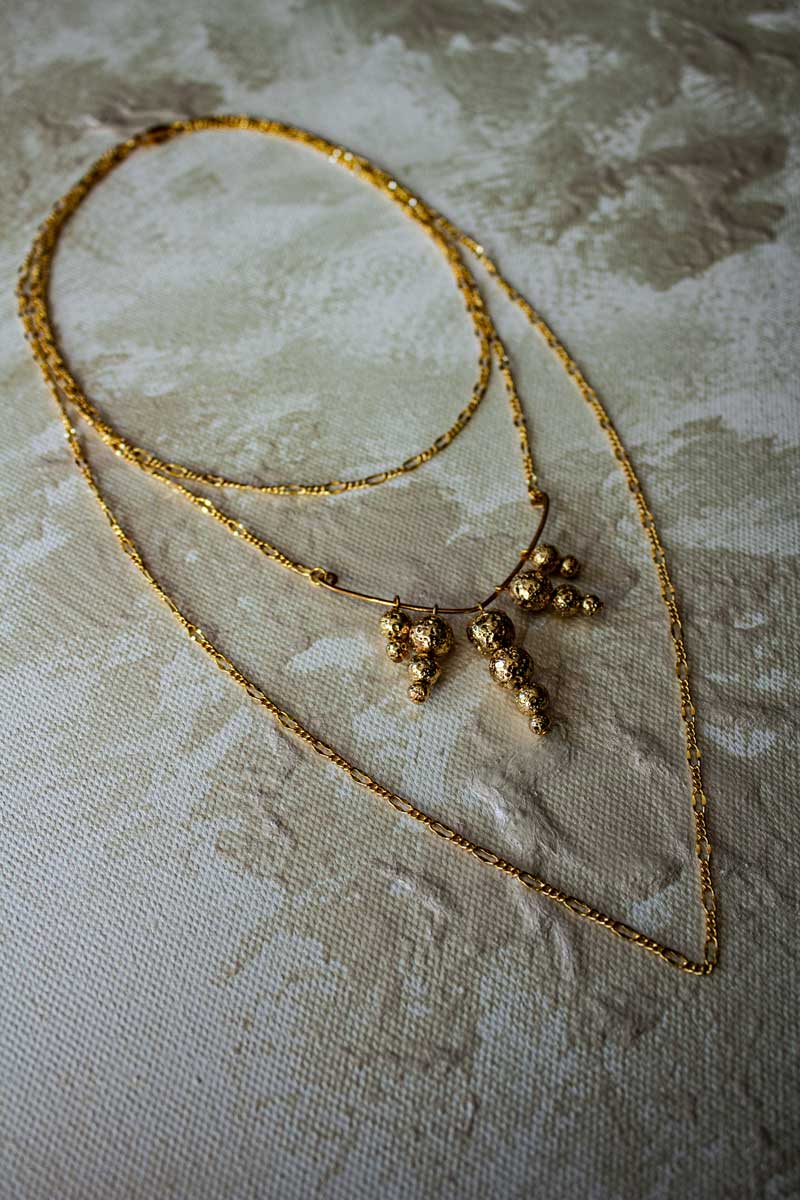 Von Maur, Jewelry, Small Delicate Flower Necklace From Von Maur