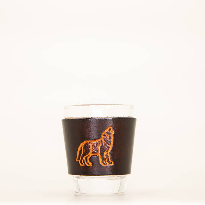 Verre à shooter en cuir - Loup pour la vente par Lindy Leather