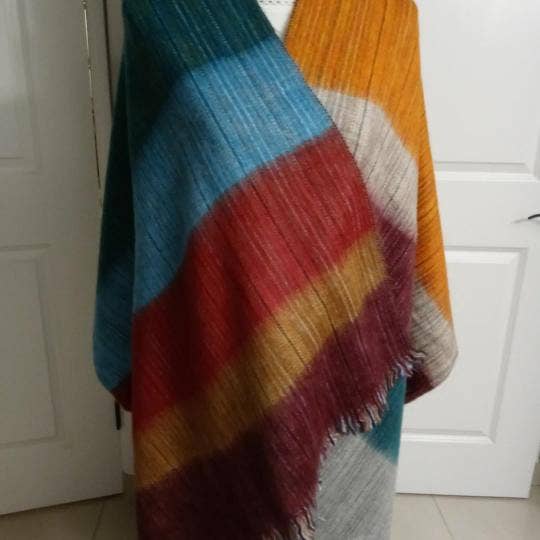 Alpaca Wool Blend Shawls Muticolor, Handcrafted LUXURIOUS for wholesale by Treasure of ANDES