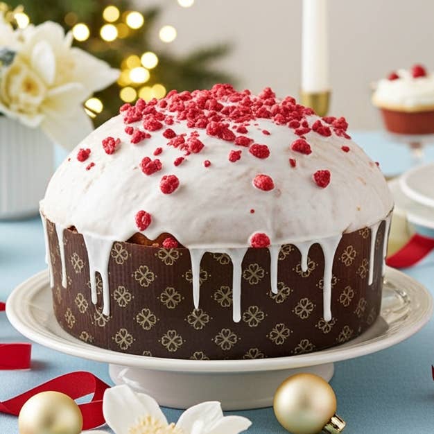 Siciliansk panettone med skovbær for engroshandel hos The Sicily Essence