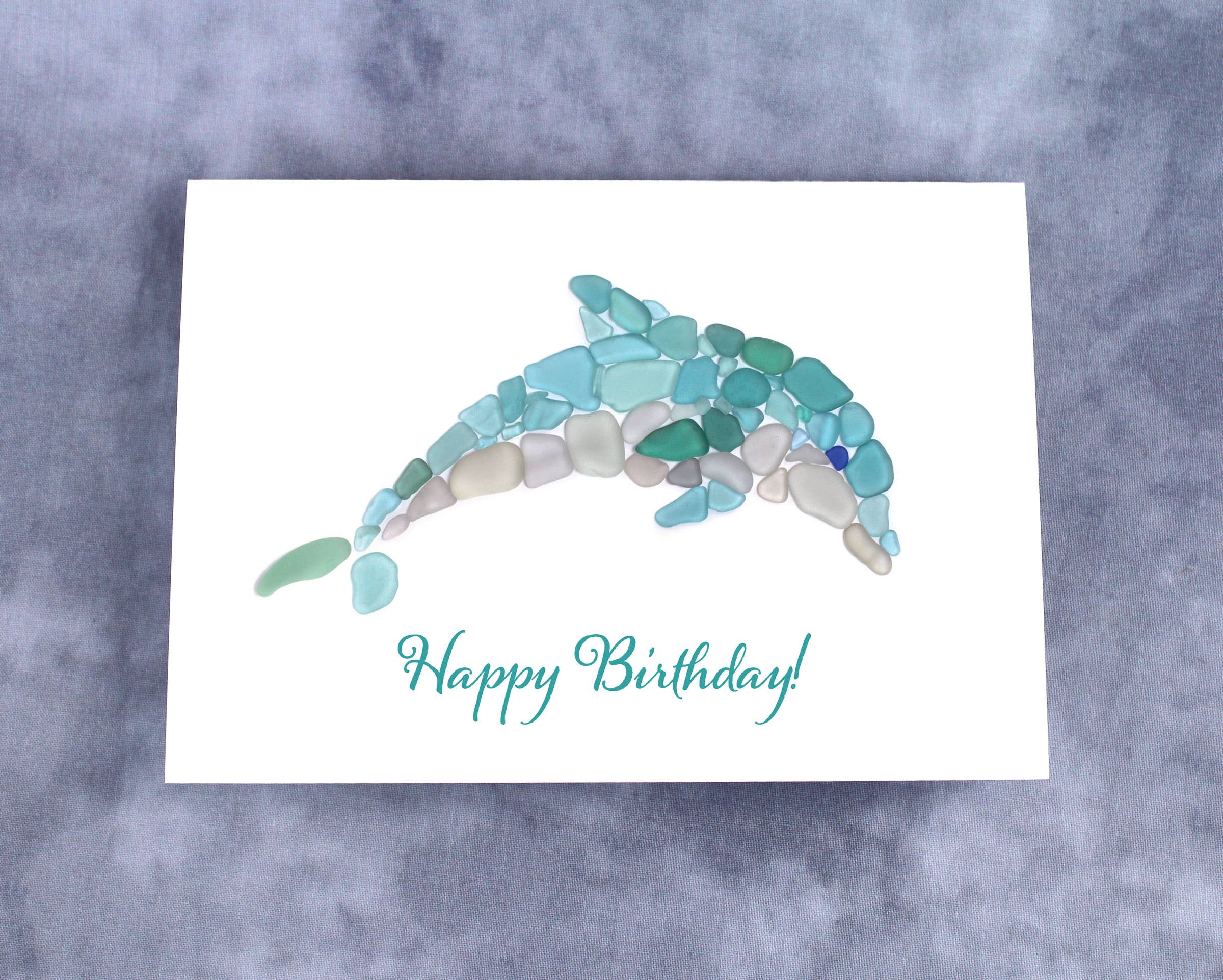 Beachcombing / Etched by the Sea - Vente Cartes d'anniversaire - Carte de joyeux anniversaire Sea Glass Dolphin1