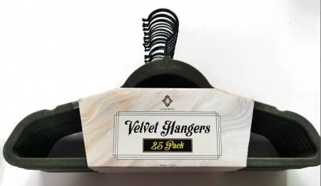 Concepts In Time – Cabides por atacado – Conjunto de 25 Cabides Aveludados para Adultos4