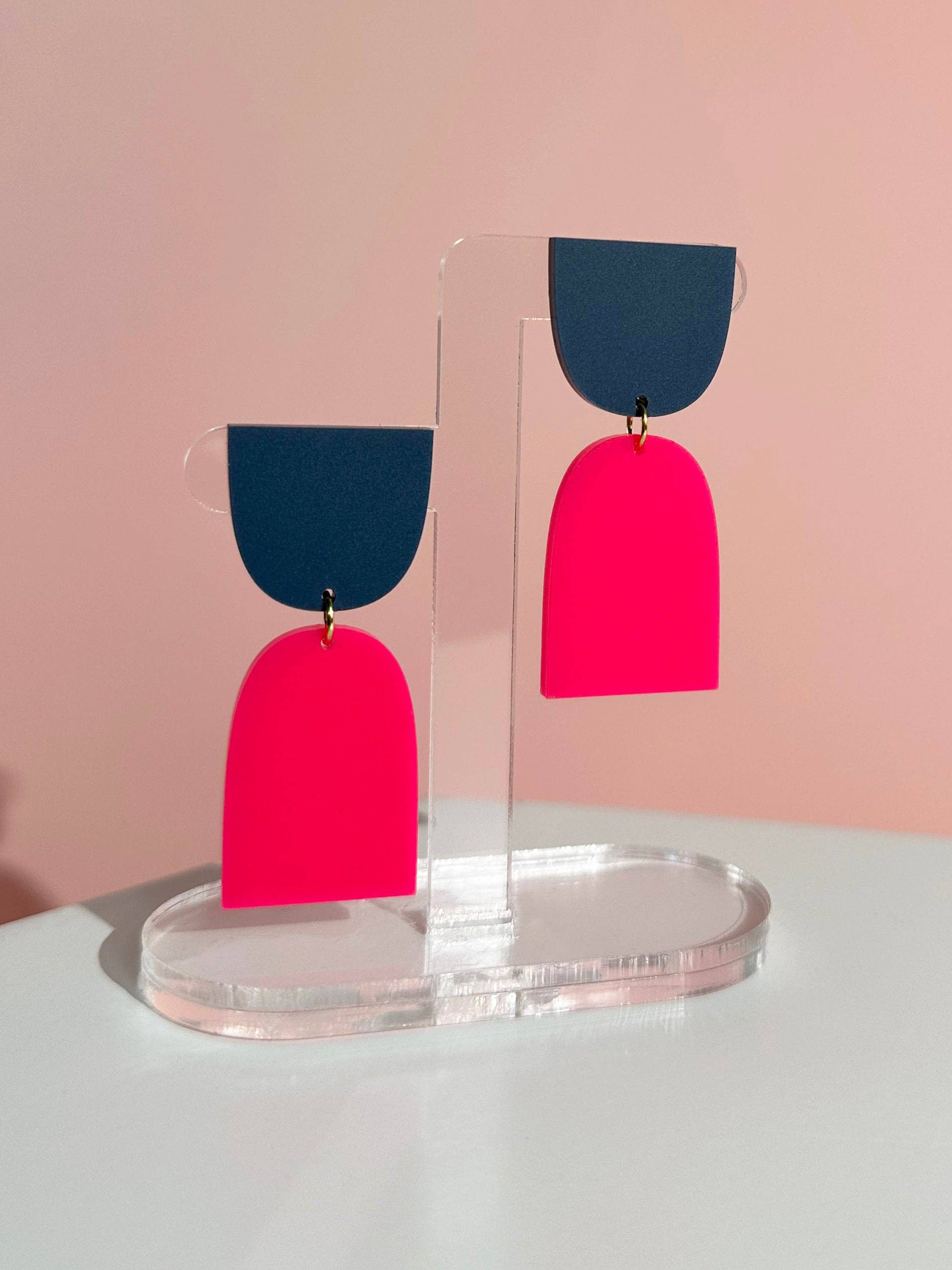 Combinist Goods - Wholesale Dangle Earrings - Cinch Earrings1