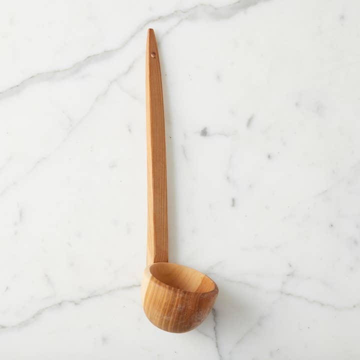 European Oversized Ladle, Cherrywood for wholesale by etúHOME