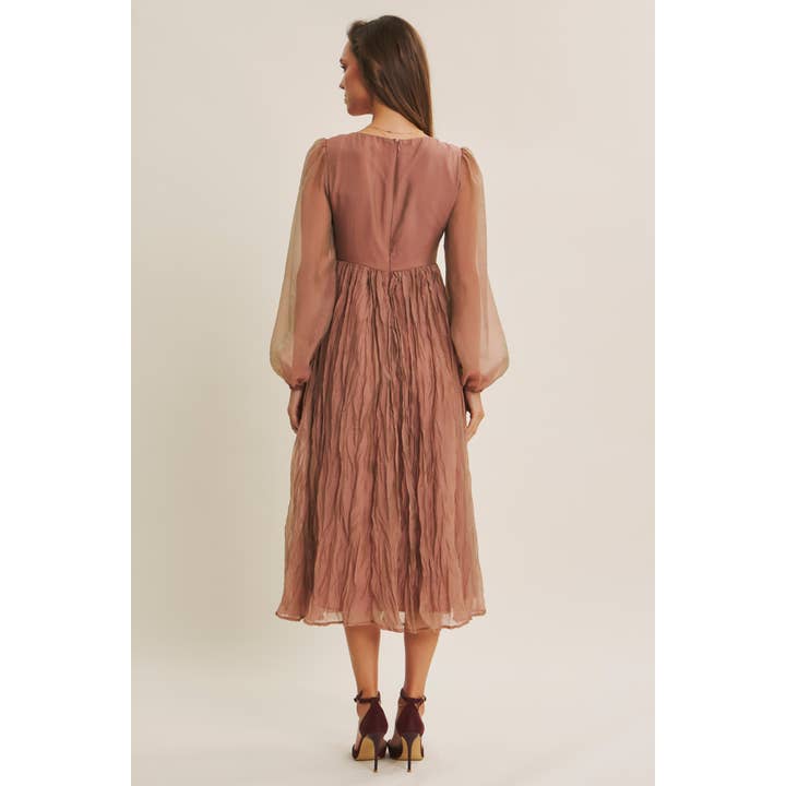 KEEP IT DREAMY IRIDESCENT MAUVE TWISTED BUST MAXI DRESS for wholesale on Faire21