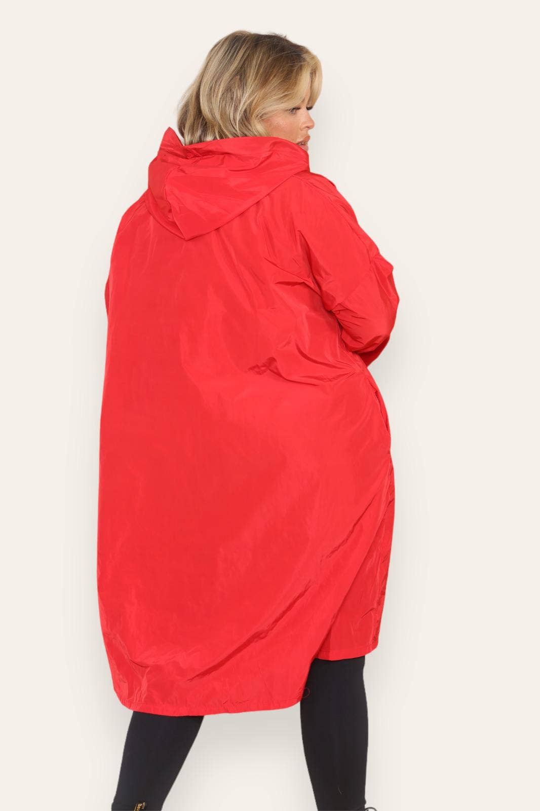 Miss Bold - Wholesale Raincoat - Women's - Oversized Hooded Rain Mac50