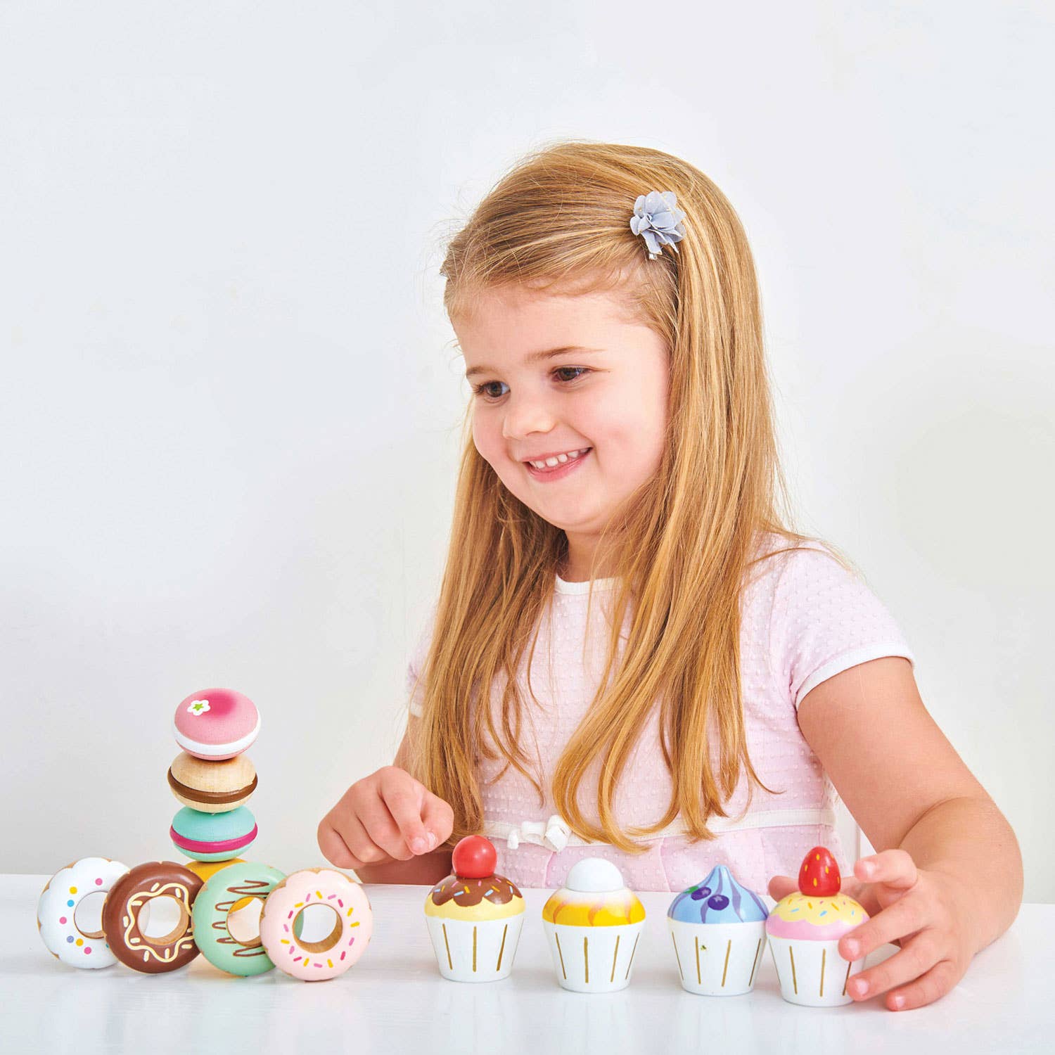 Le Toy Van - Wholesale Toy Set - Kids - Cupcakes TV331/Wooden Cupcake Play Food Set3