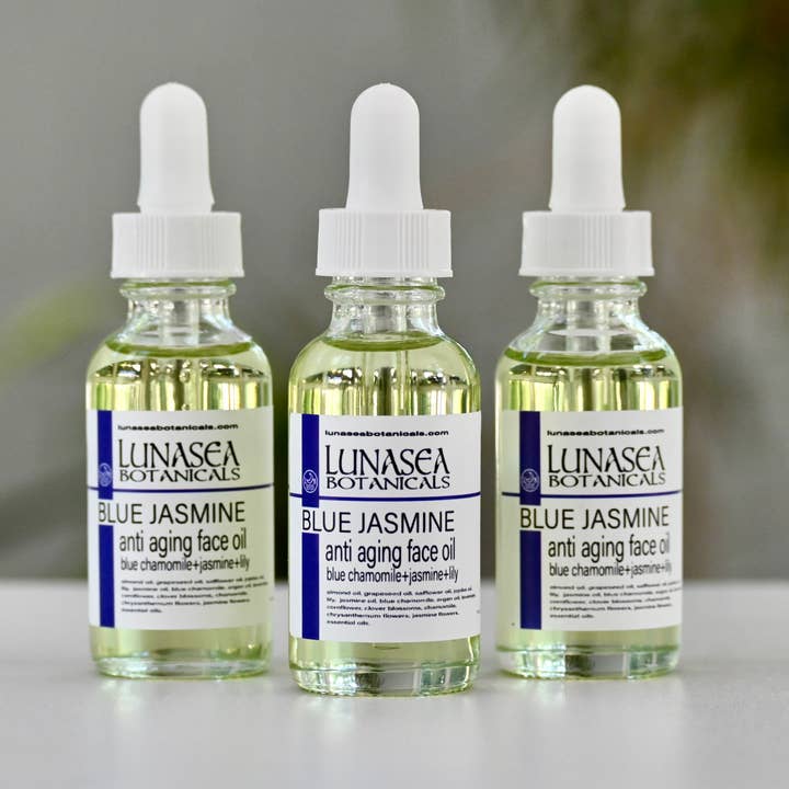 lunasea botanicals - Wholesale Facial-care set/kit - Day and Night Skincare Starter Kit5