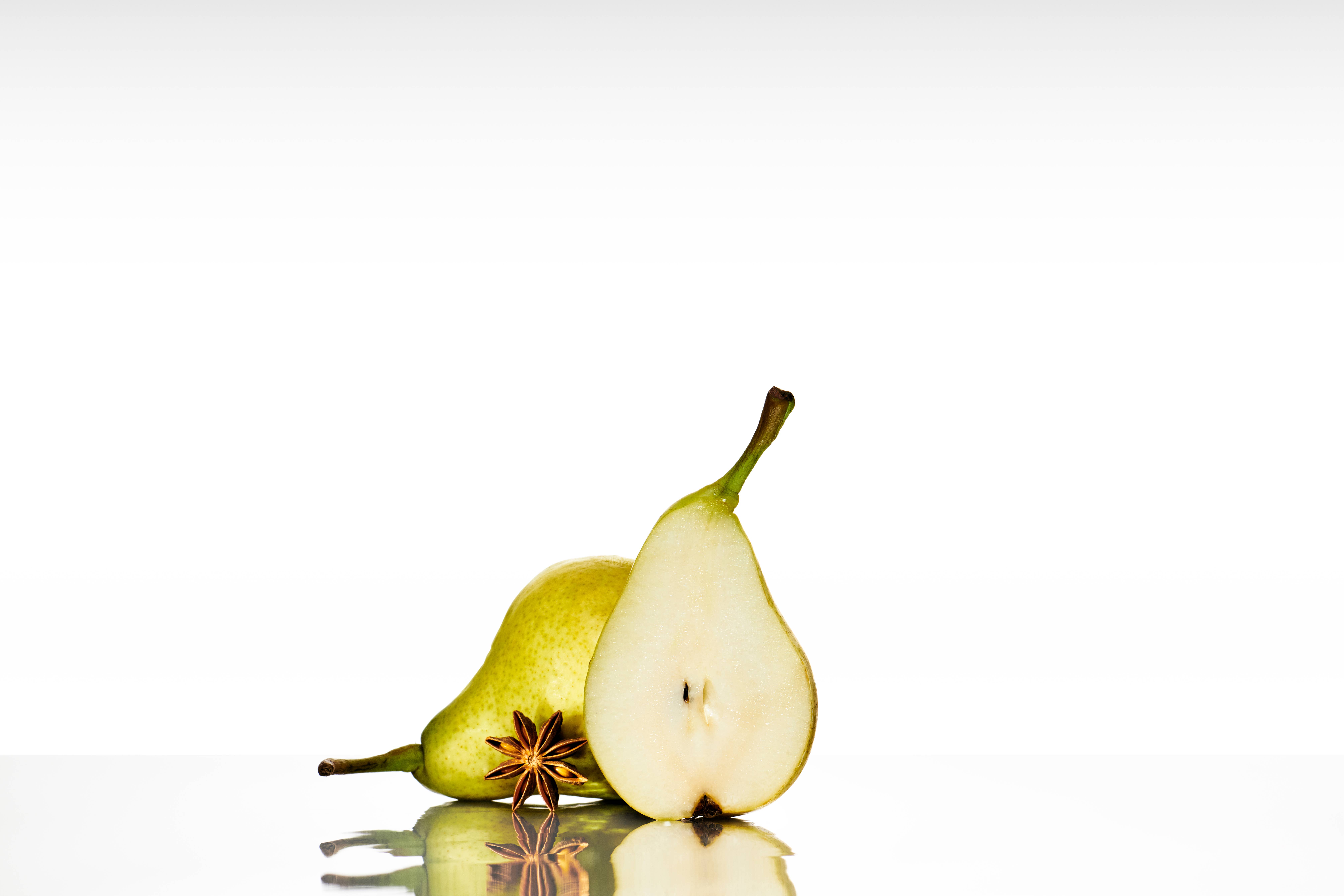 Douze - Vente Apéritifs sans alcool/mocktails - Pétillant 0% Poire & Anis - Bouteille 75cl1