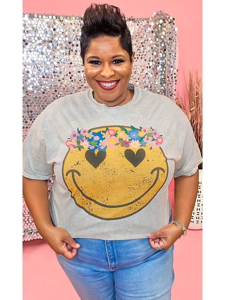 Sugar Stitch - Wholesale T-Shirt (Graphic) - Women's - Boho Smiley Mineral Washed Taupe Graphic Shirt