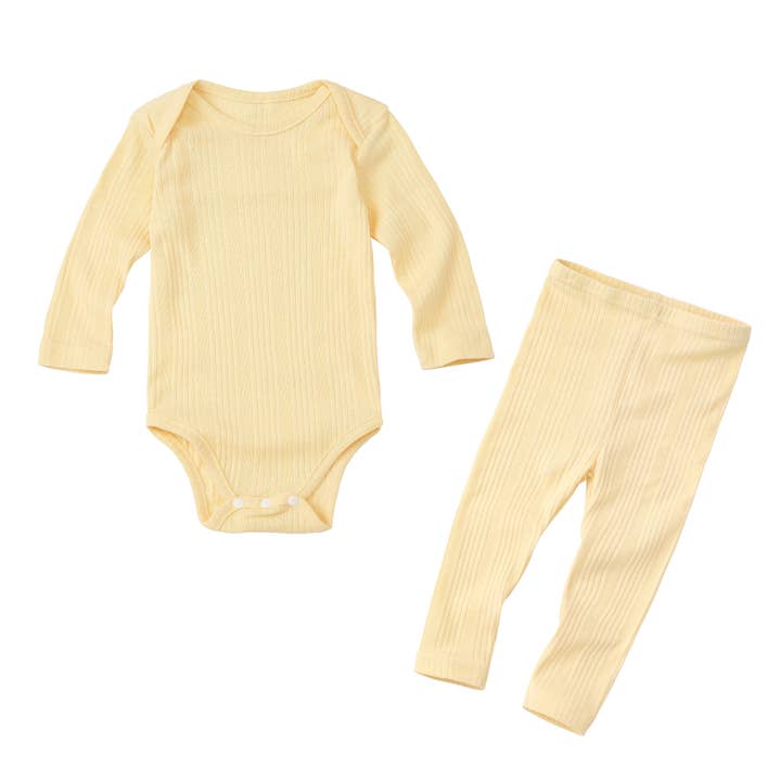Conjunto de body e calça de malha orgânica para bebê - creme de baunilha por atacado de WithOrganic