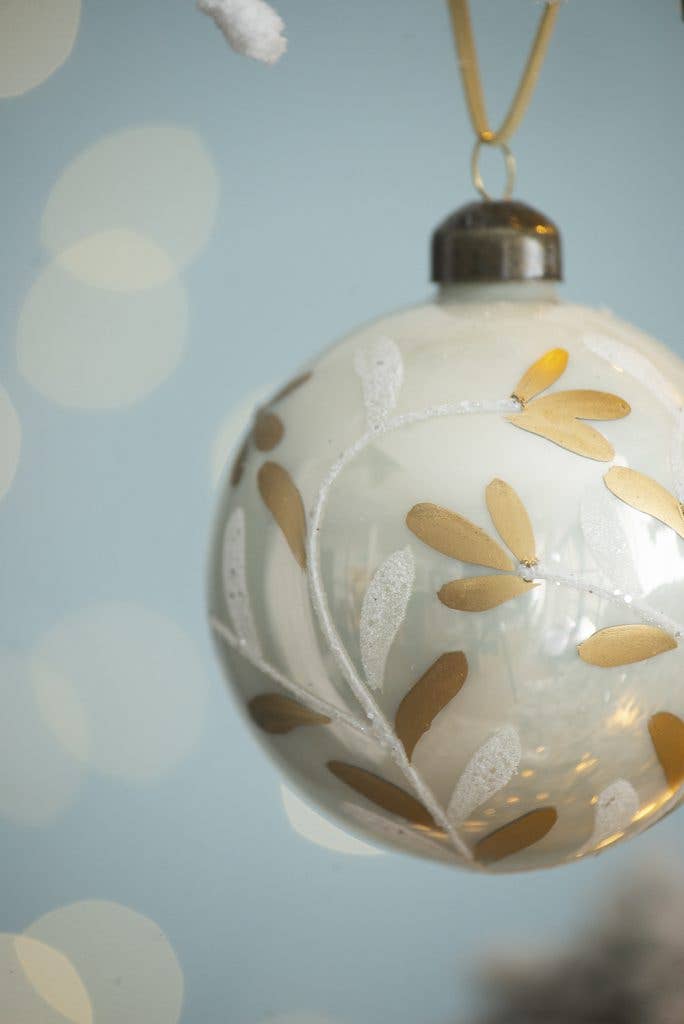 A&B Home Group Inc. – Ornamento por atacado – Enfeite de Natal Bola de Vidro D3" - Branco/Dourado1