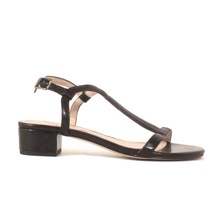 Chelsea Crew - Wholesale Sandals - Women's - Bali Barely There Summer Sandals