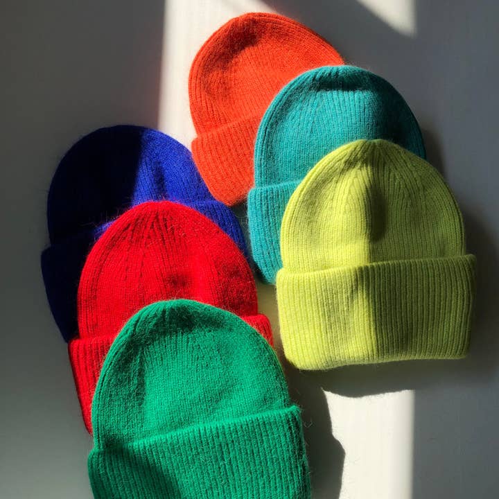 Billy Bamboo - Wholesale Beanie - Women's - ROYAL ANGORA WOOL BEANIE - crystal brights