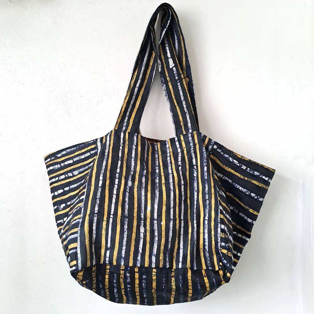 Urbanknit - Wholesale Tote Bag - Unisex - African cotton batik Cube tote1