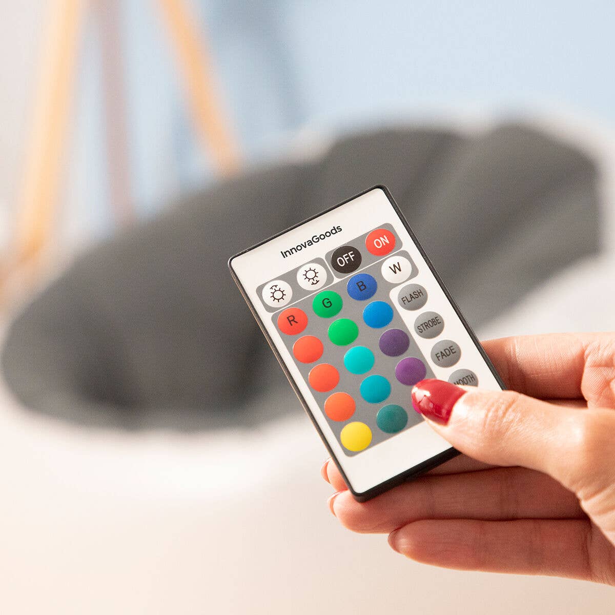 InnovaGoods – wholesale Uppblåsbara leksaker – InnovaGoods uppblåsbar stol med flerfärgad LED och Chight Remote2