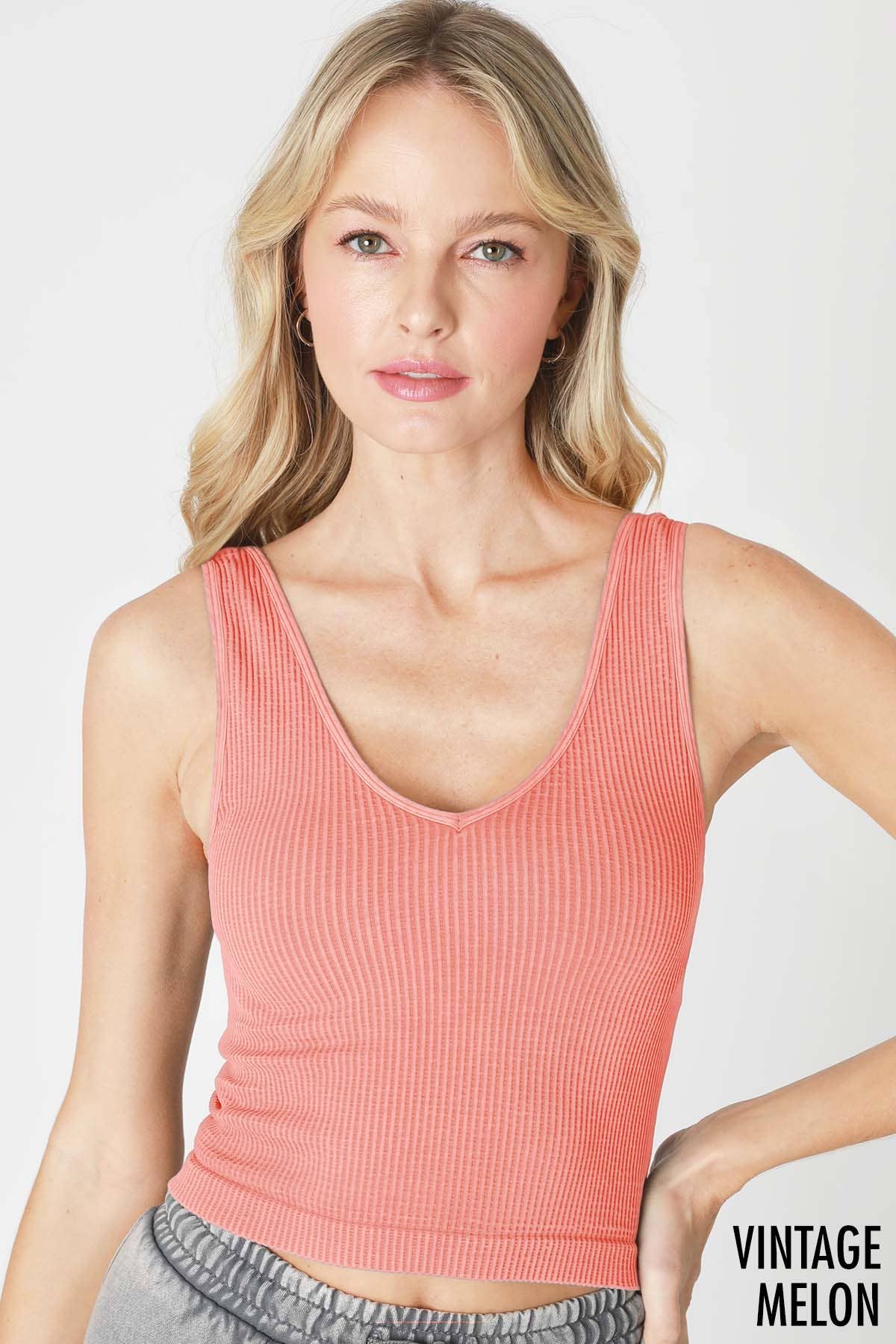 NIKIBIKI - Venta al por mayor Jersey corto de punto - Mujer - NS7634 - Top de cuello en V vintage28