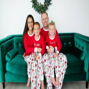PATPAT Family Matching Christmas Pajamas Tree Snowflake and Letters Print  Sleepwear Long-sleeve Pajamas Sets Family Xmas Outfits Kids 6-7 Years  Redblack