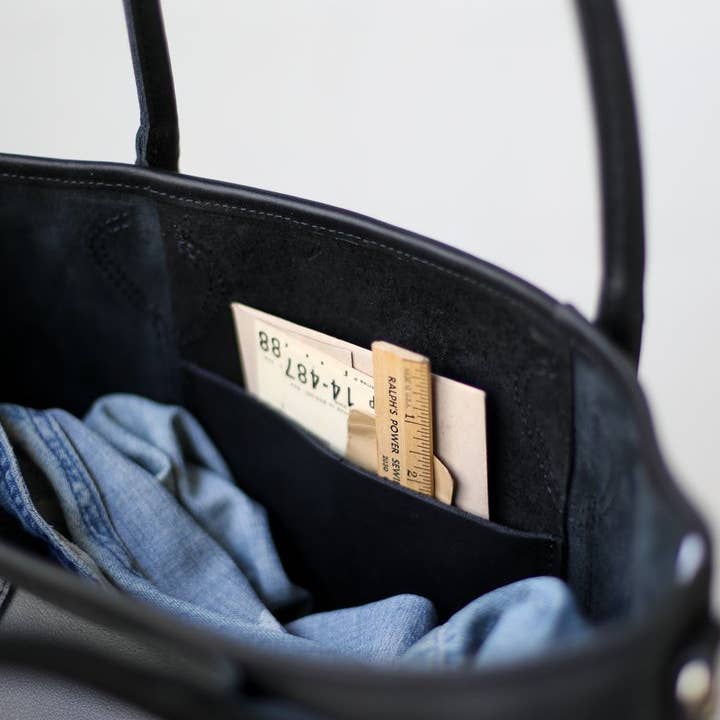 FORESTBOUND - Wholesale Tote Bag - Women's - Leather Passenger Tote9