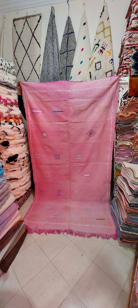 Maroccarpets Poufs and pillows wholesale +31648976894 – wholesale Area rug – New HANDMADE MOROCCAN Cactus Silk Rug22