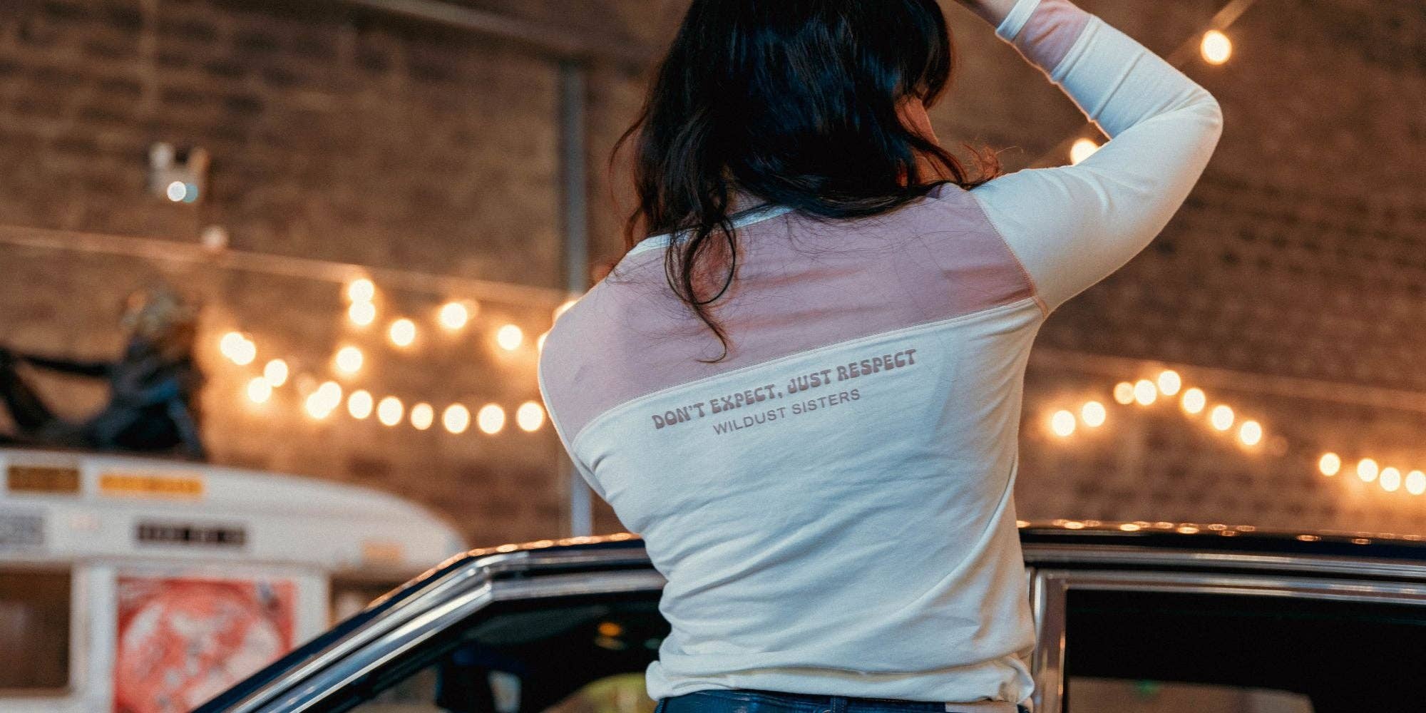 WILDUST - Wholesale Screen Printed T-Shirt - Women's - WESTERN TEE - RESPECT5