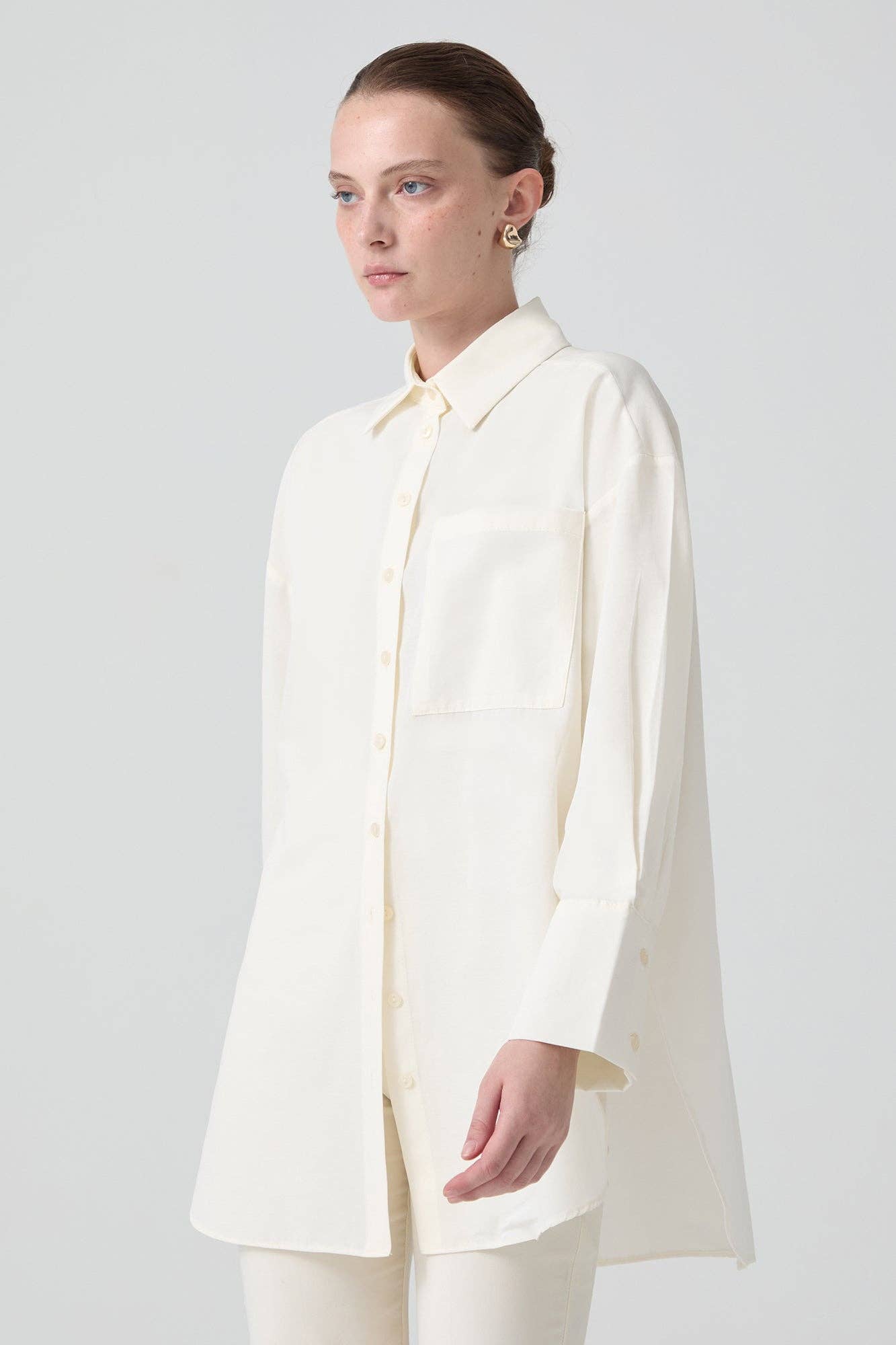 Cream RELAXED FIT BUTTON-DOWN POPLIN SHIRT - COTTON BLEND for wholesale on Faire2