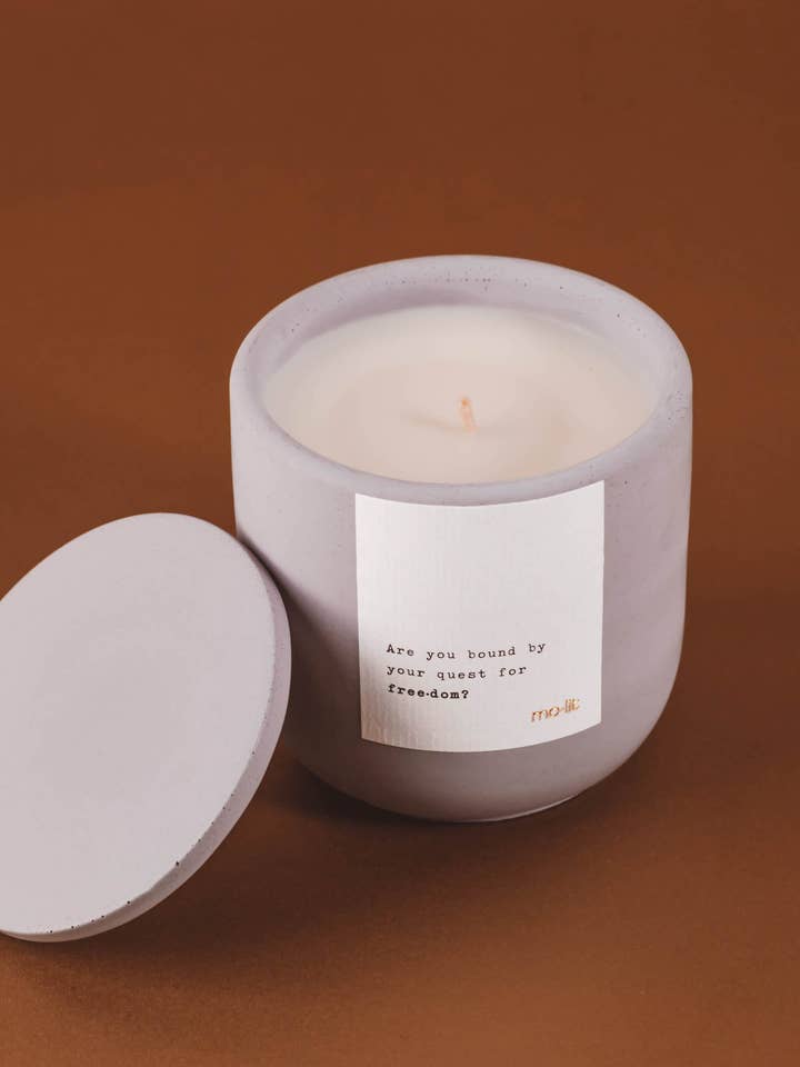 FREE·DOM CANDLE for wholesale by molit
