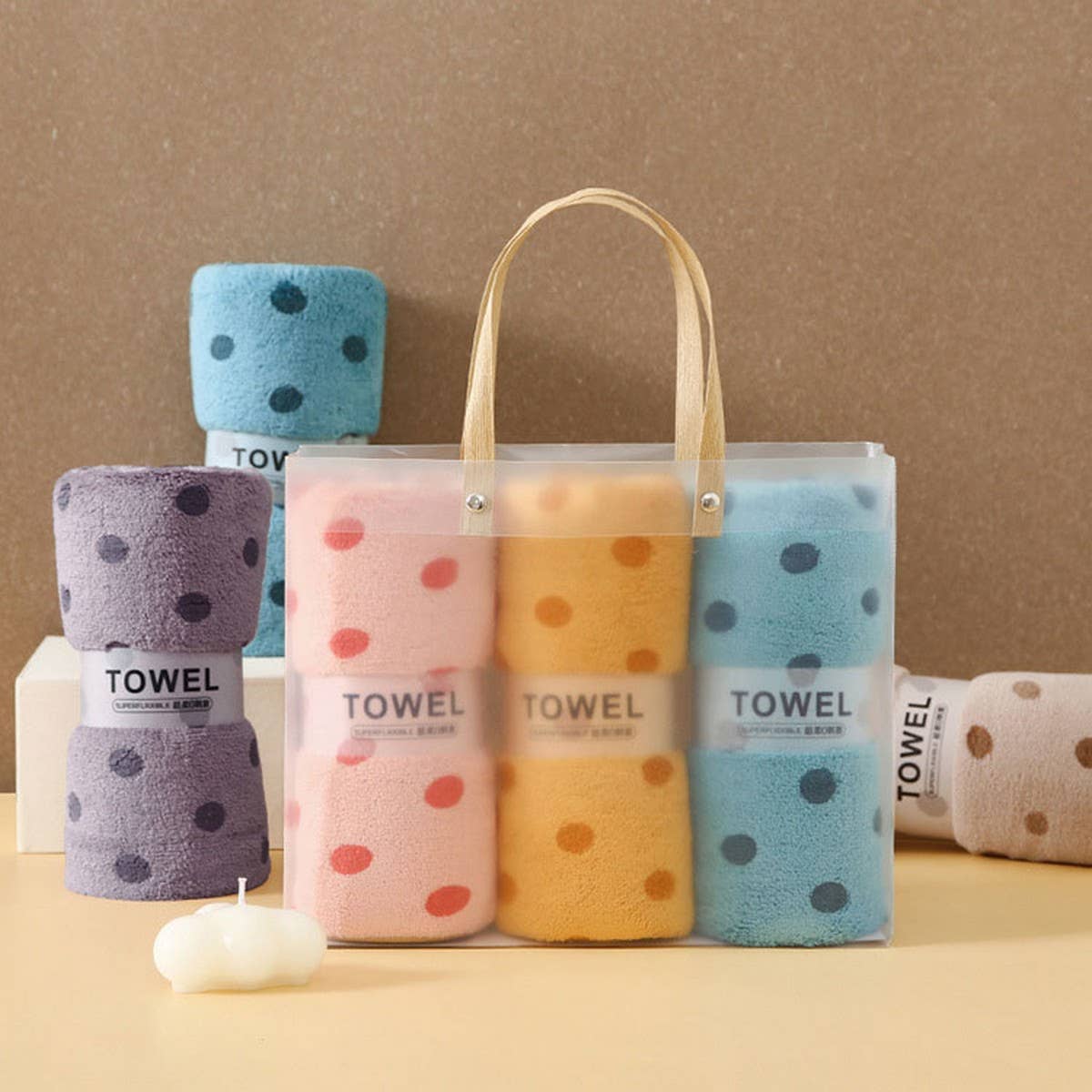 ACCITY - Wholesale Bath Towel - CORAL FLEECE POLKA DOT ABSORBENT FACE TOWEL_CWMM226711