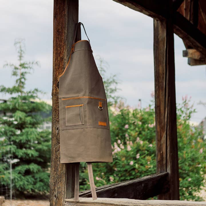 Steel & Clover – Großhandel Schürzen – Townsite Allzweckschürze aus Segeltuch11