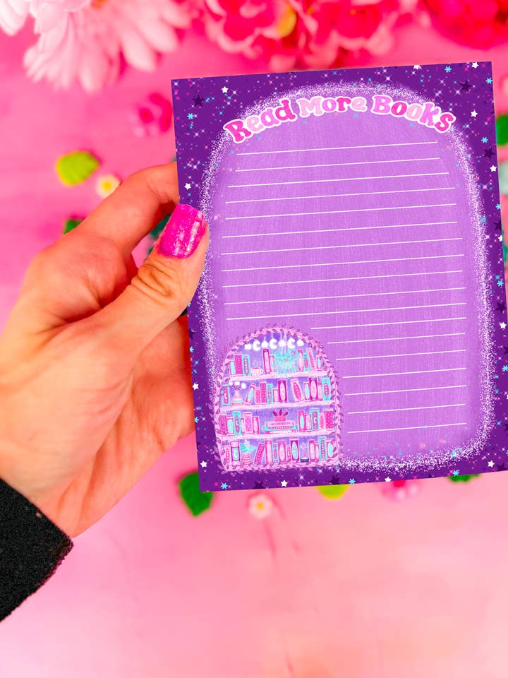 Bloc-notes Celestial Read More Books 4,25 x 5,5 pouces pour la vente par Emily Cromwell Designs