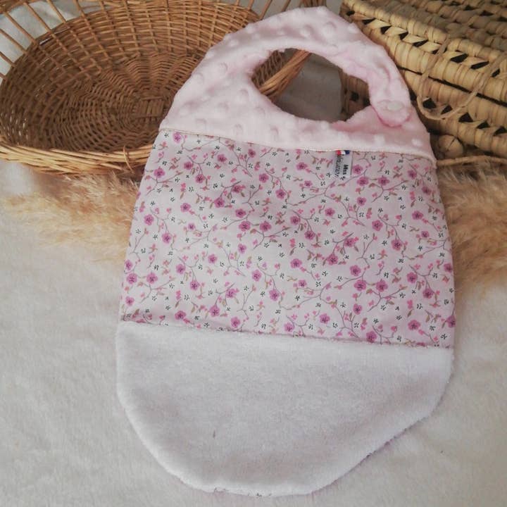 Guld medium blomma haklapp för wholesale av Miss et Cie