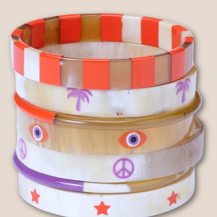 JolieJulie-MaLune-VentiLLo - Wholesale Cuff Bracelet - 10mm Horn Bracelet PALMIER Orange 28