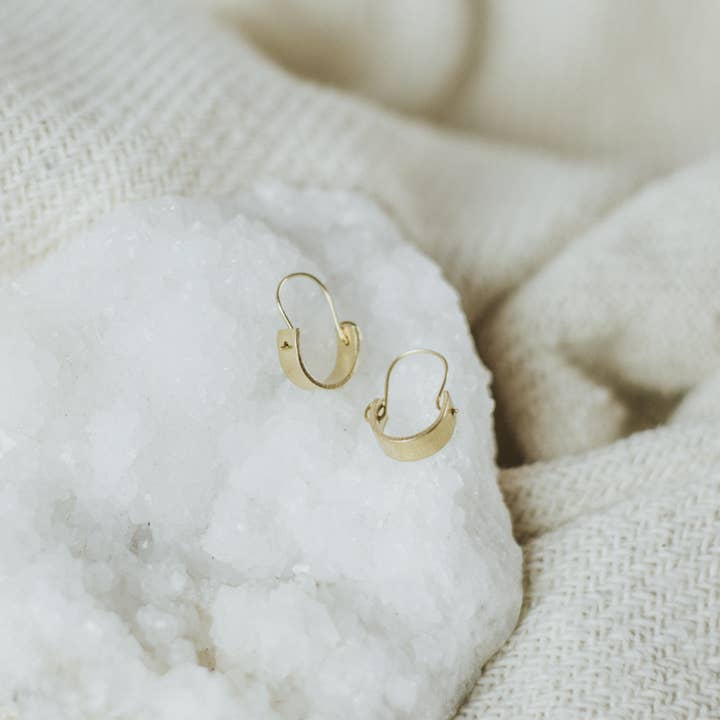 Commonform - Wholesale Hoop Earrings - Heist Hoops4