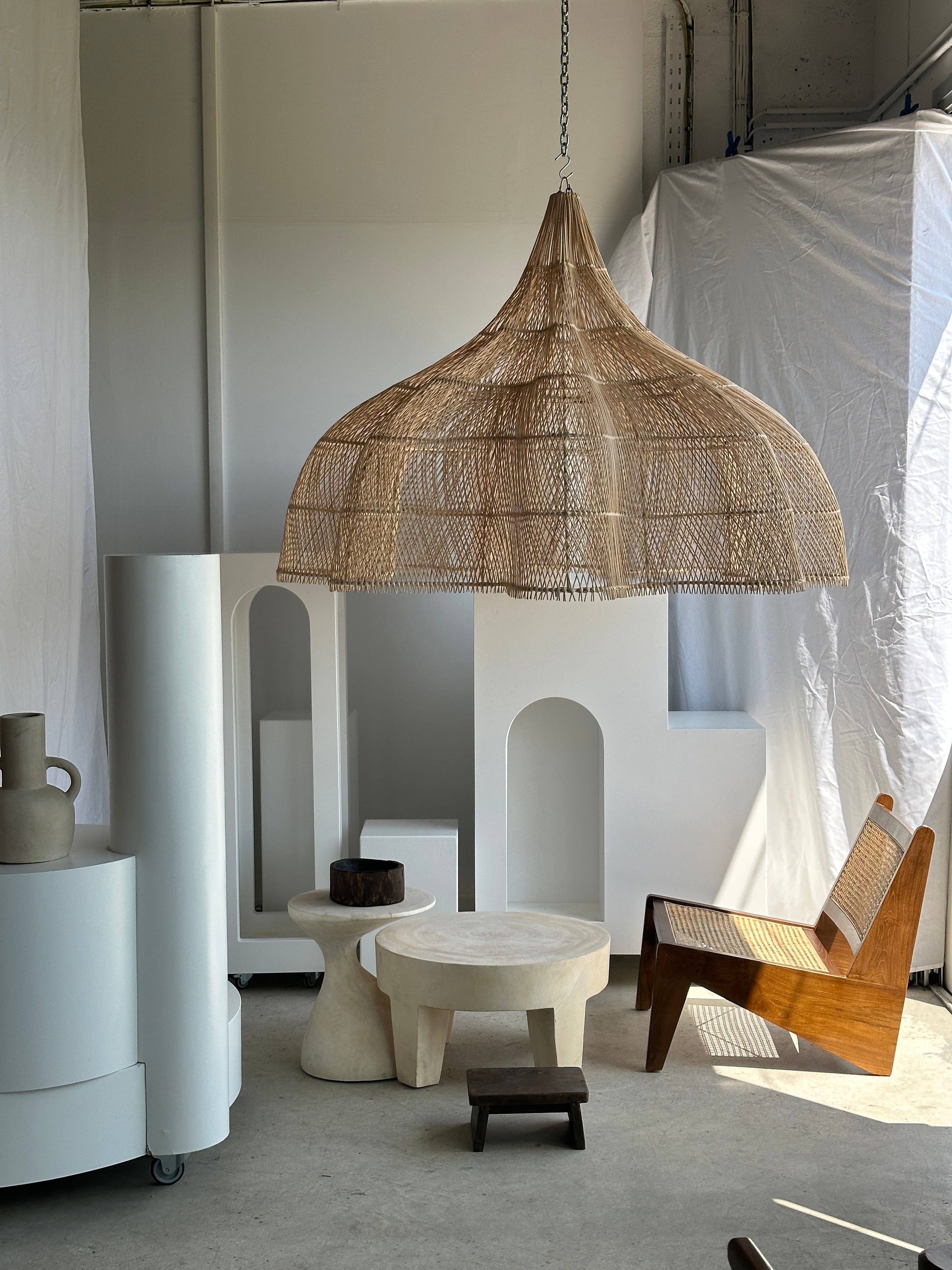 Office Objets - Wholesale Chandelier/Hanging Light - Immense rattan suspension in the shape of a flower, tulip, corolla H:1m; D:1m5063