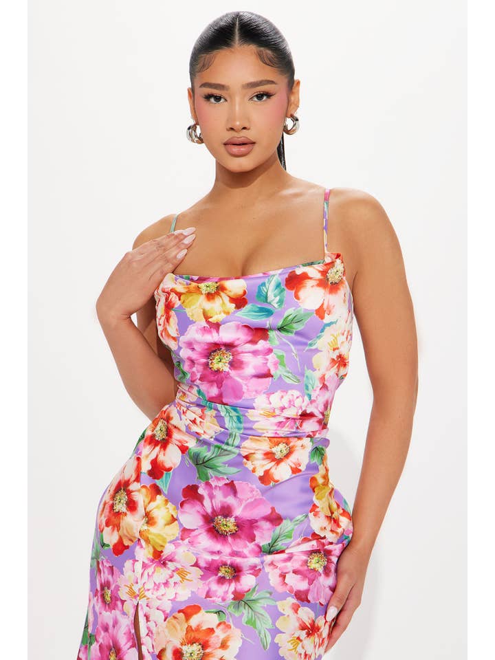 5besties inc - Wholesale Dress - Women's - FLORAL PRINT ASYMMETRICAL HEM MIDI DRESS1