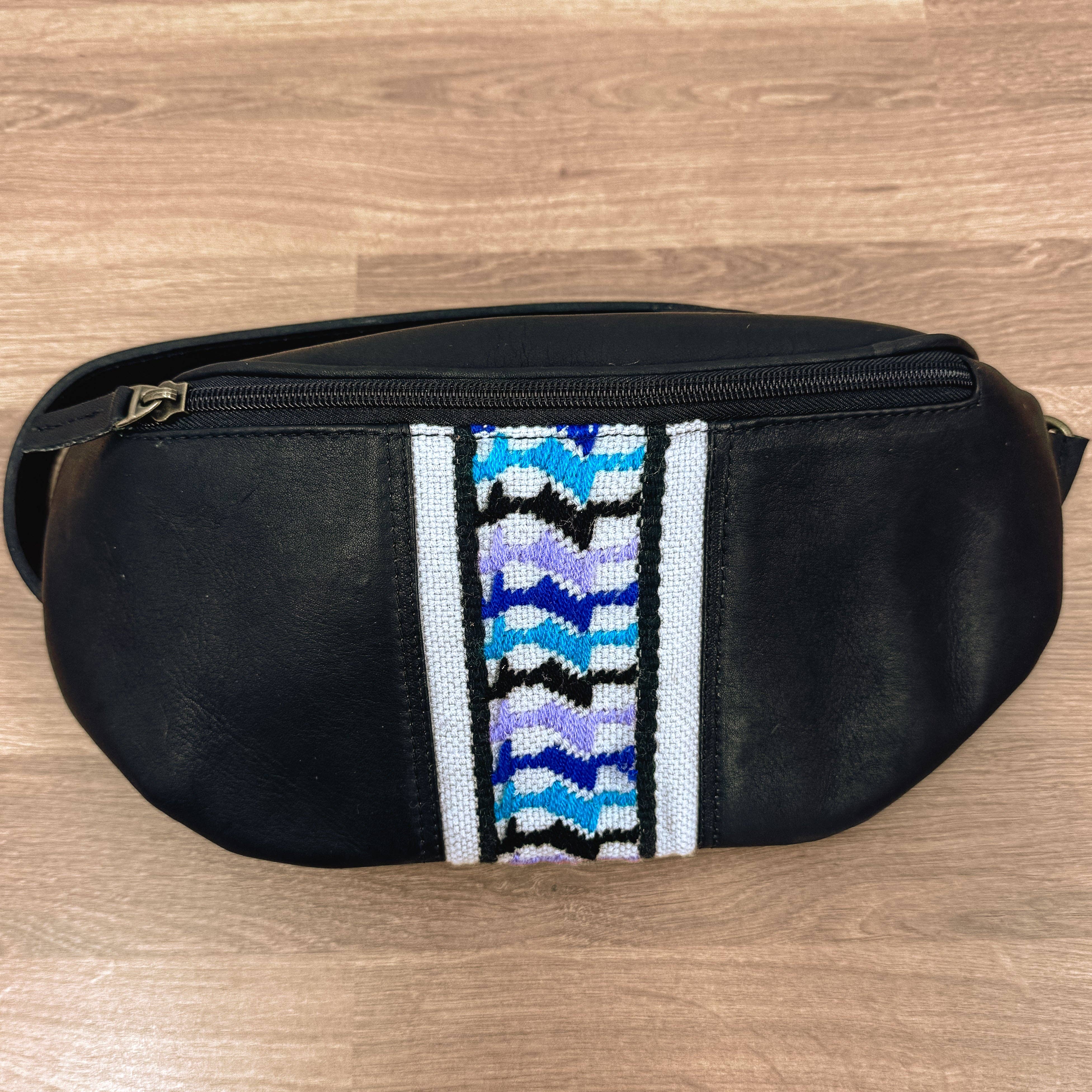 Wylde Brigade – wholesale Crossbody-väska – Unisex – Toluca Läder Crossbody Reseslingväska7