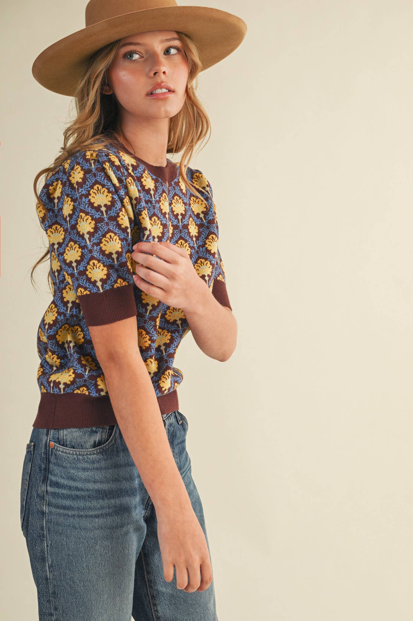 &MERCI - Wholesale Knit Sweater - Women's - FLORAL PATTERN SHORT SLEEVE SWEATER MSW1086057