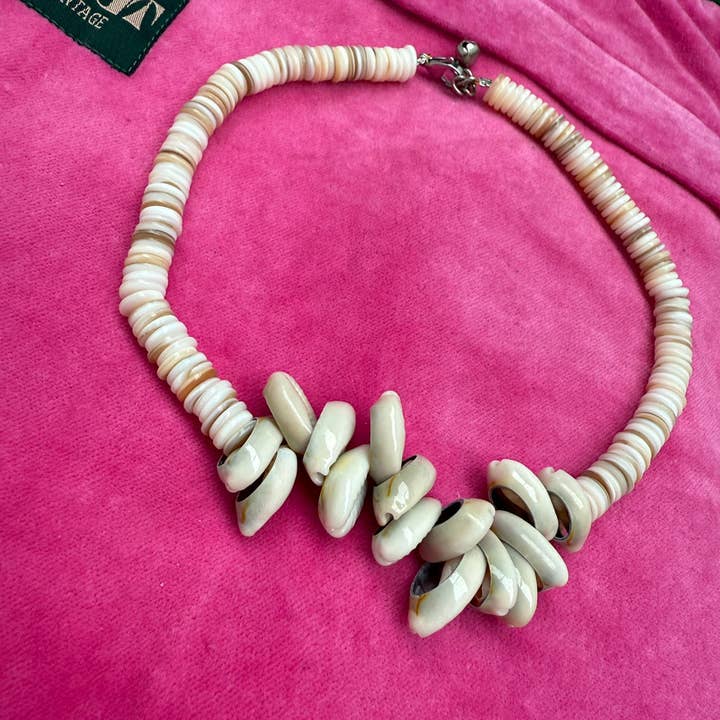 ToutVintage - Wholesale Beaded/Pearl Necklace - Necklace Nini2