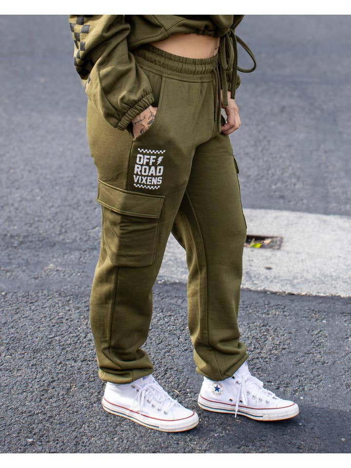 Off Road Vixens Clothing Co. - Wholesale Lounge Sweatpants/jogging bottoms – Women's - Obsessed Cargo Joggers