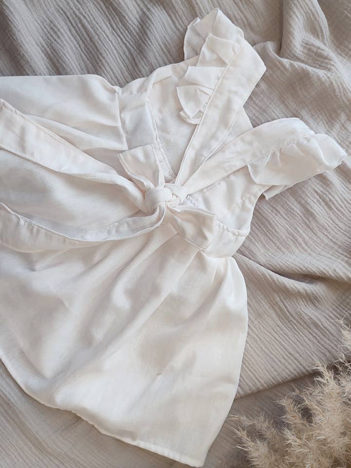 Petiteaude - Venta al por mayor Vestido - Niños - Vestido de delantal de bautizo para niña con flores de primavera y verano para niñas1