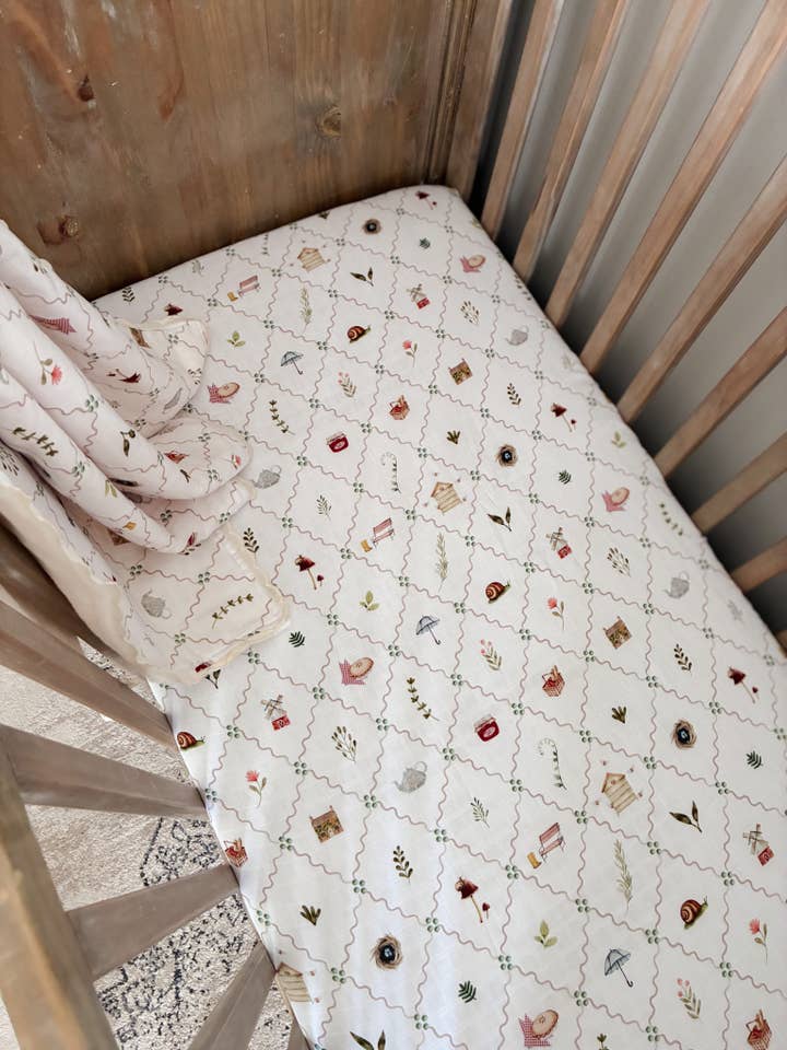 Cottage Picnic Fitted Cot Sheet for wholesale by Pop Ya Tot