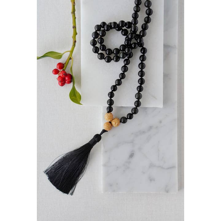 Xander Kostroma - Vente Collier de prière en perles - Collier de prière en obsidienne noire 108 perles Mala avec pompon2