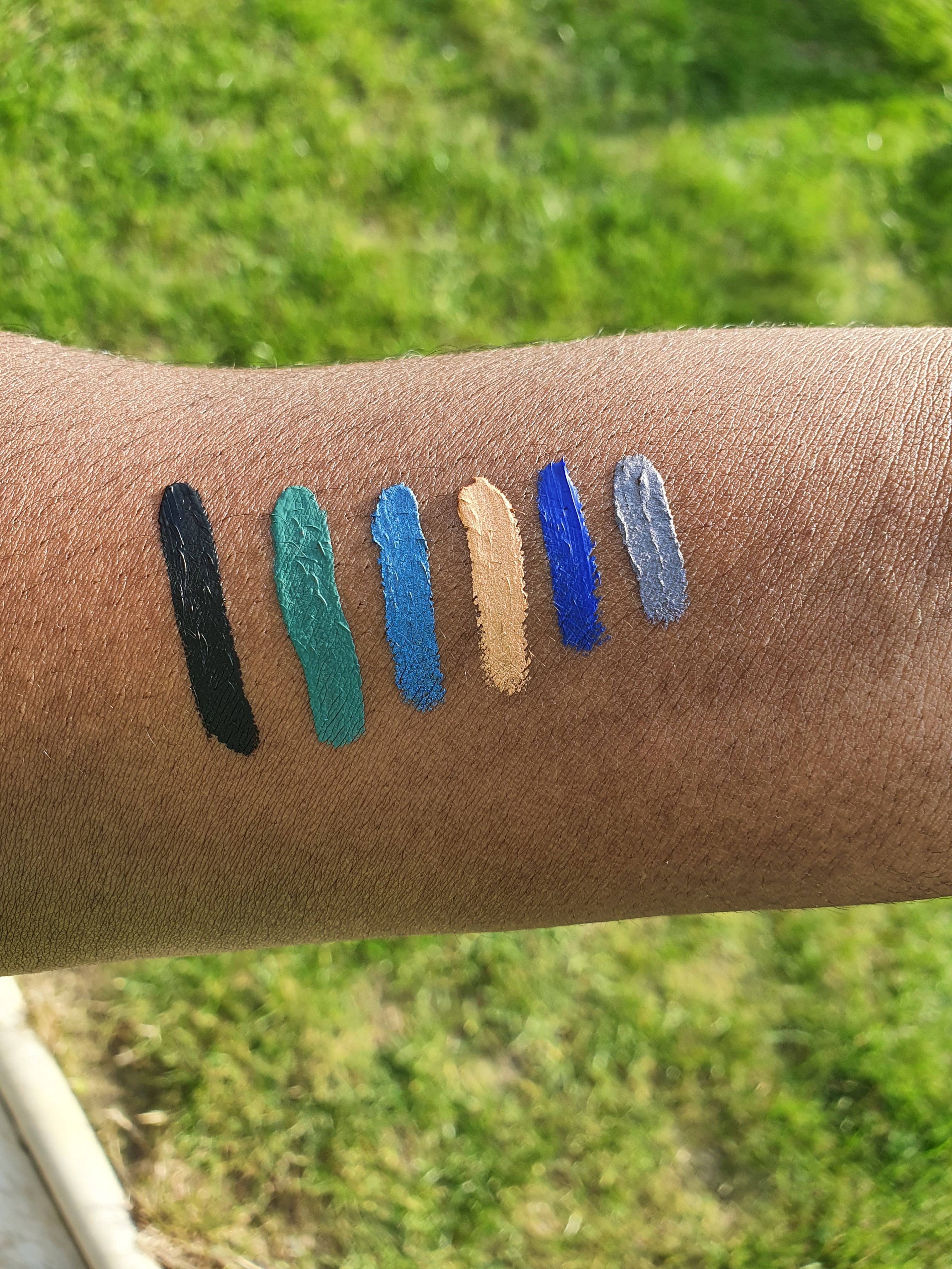 Kaz by De Unique Limited – wholesale Lipstick – Bold Matte lipstick7