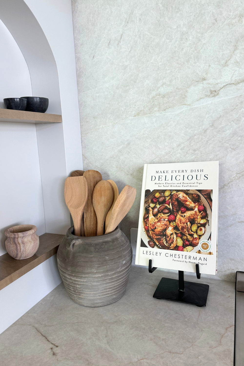 Luxe B Co – wholesale Bildram – Stativ för bildduk med dubbla armar i svart järn, 2 st6