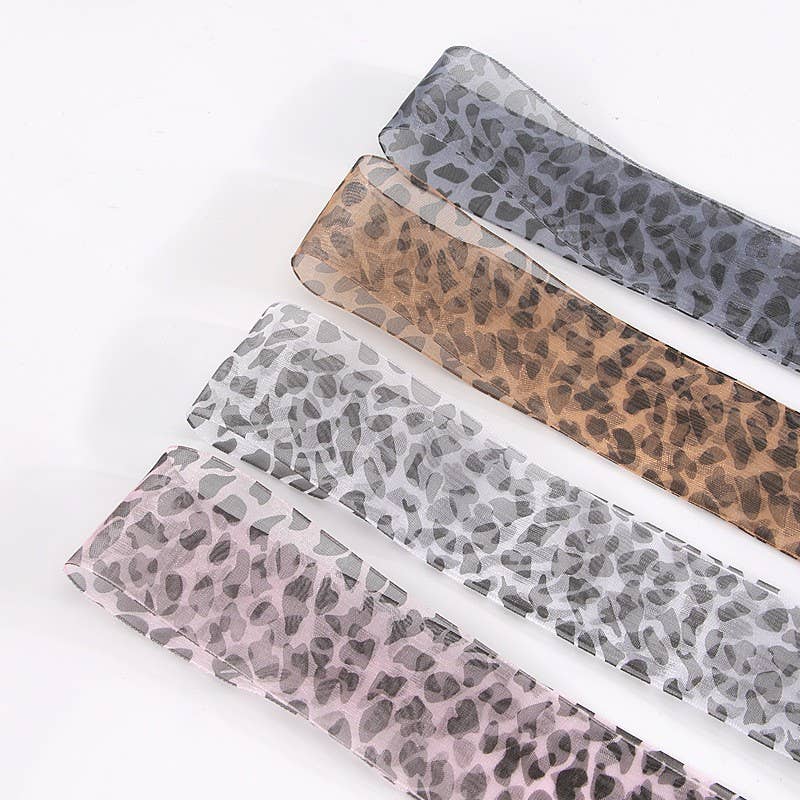 JOSSLYN by wall to wall – Großhandel Schnürsenkel – Damen – Schnürsenkel aus Satin-Organza mit Animal-Print | 40SD1074