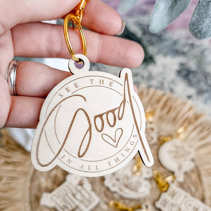 Graverad trä nyckelring Positiv bekräftelse för wholesale av Cataleya Designs Studio LLC