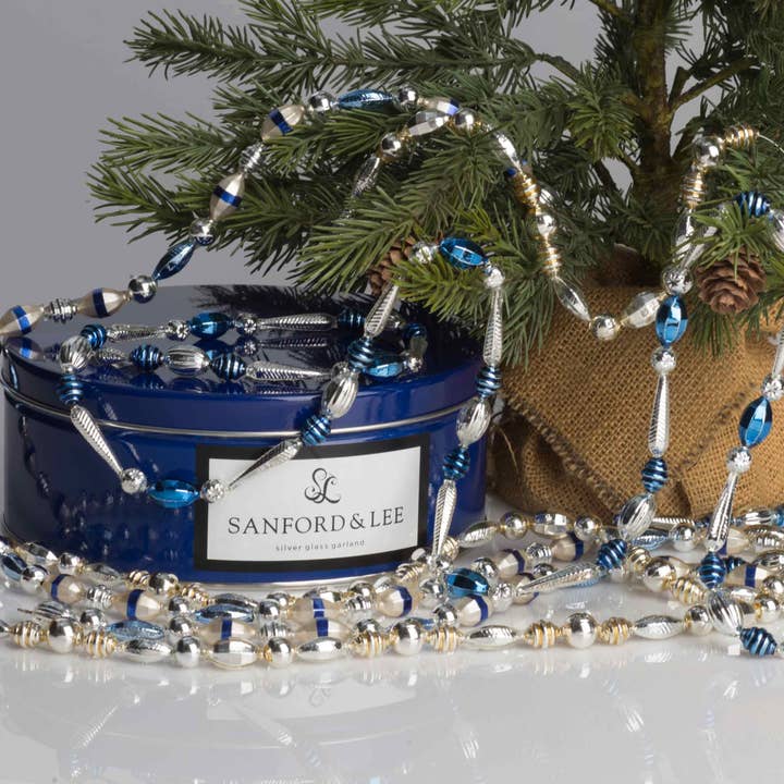 Guirlande en verre bleu royal Merle Silver pour la vente par SANFORD & LEE, LLC.