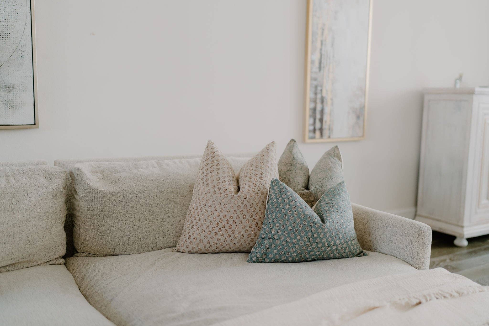 RuffledThread - Venta al por mayor Funda de cojín - Funda de almohada de lino AYO- Indian Hand Block4