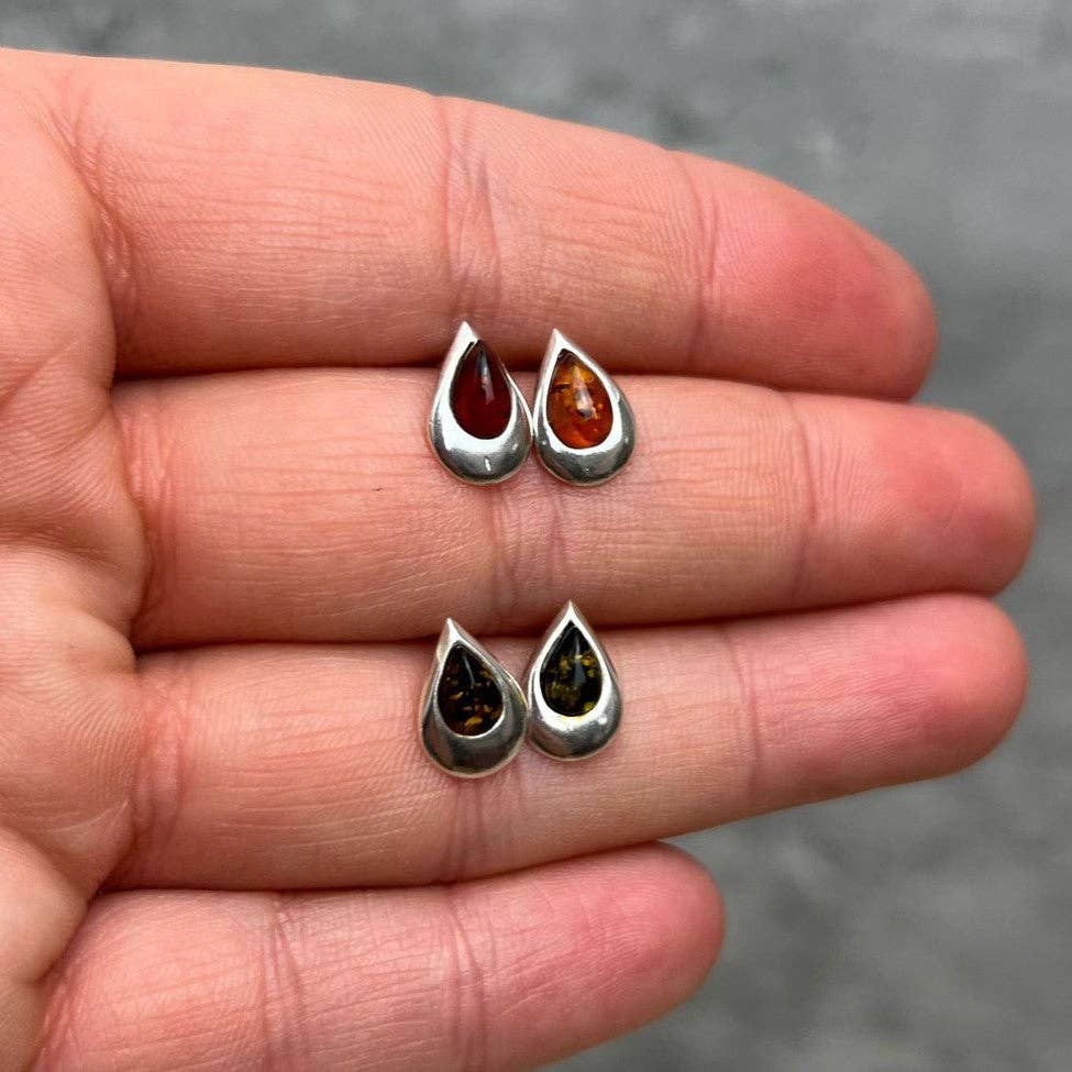 SilverAmber Jewellery - Wholesale Stud/Post Earrings - 925 Sterling Silver & Genuine Baltic Amber Little Pears Studs Earrings  - K1736